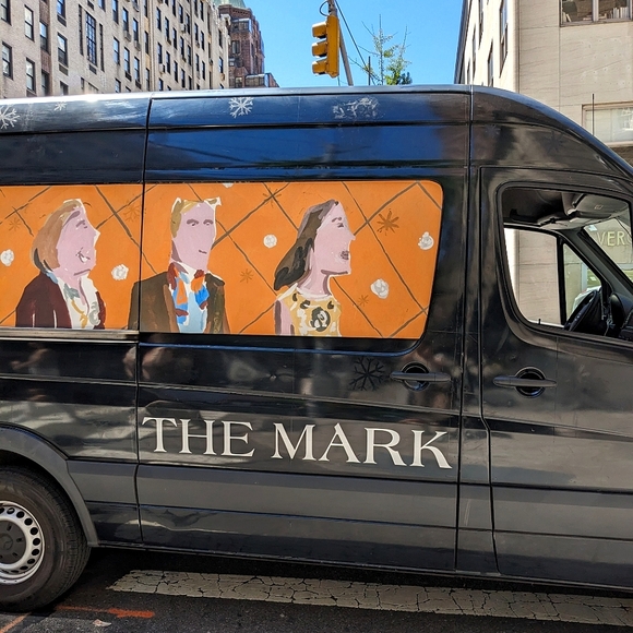 Pebbled leather bag exclusive - Picture 15 of 16